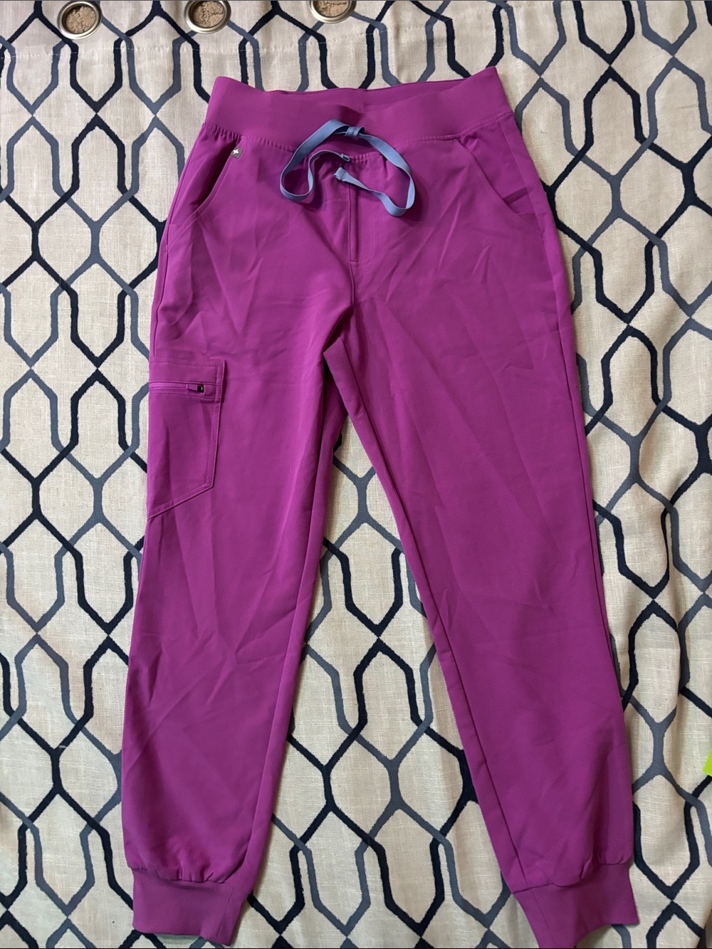 Figs High Waisted Zamora Joggers Ultaberry Size Small NWOT